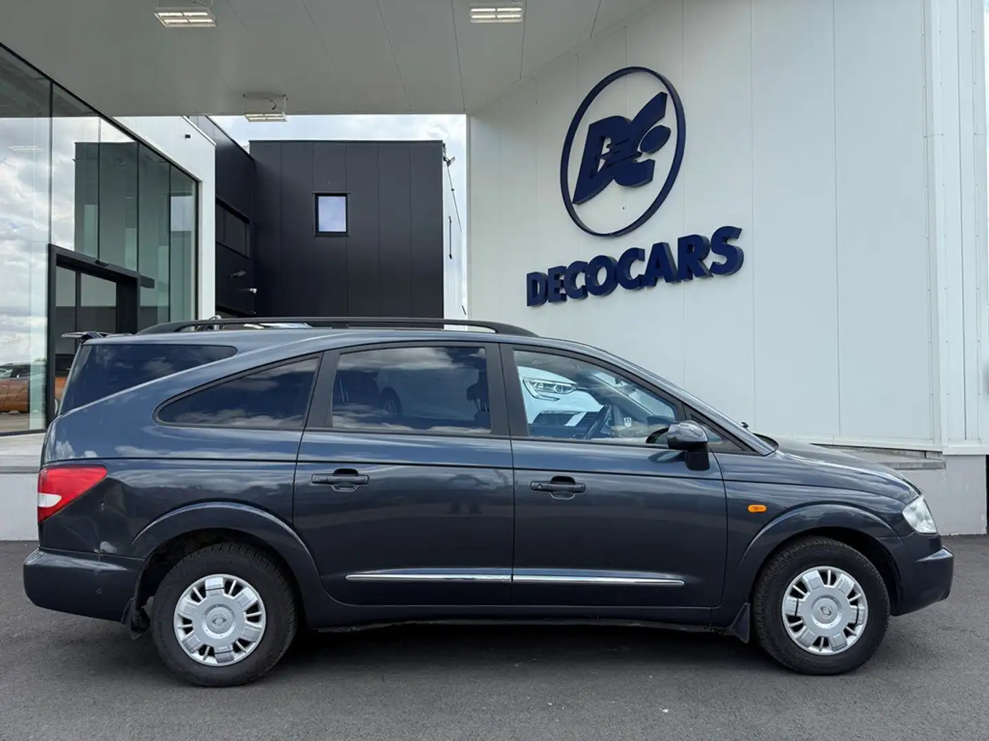 SsangYong Rodius ** Lichte vracht Blauw - 2