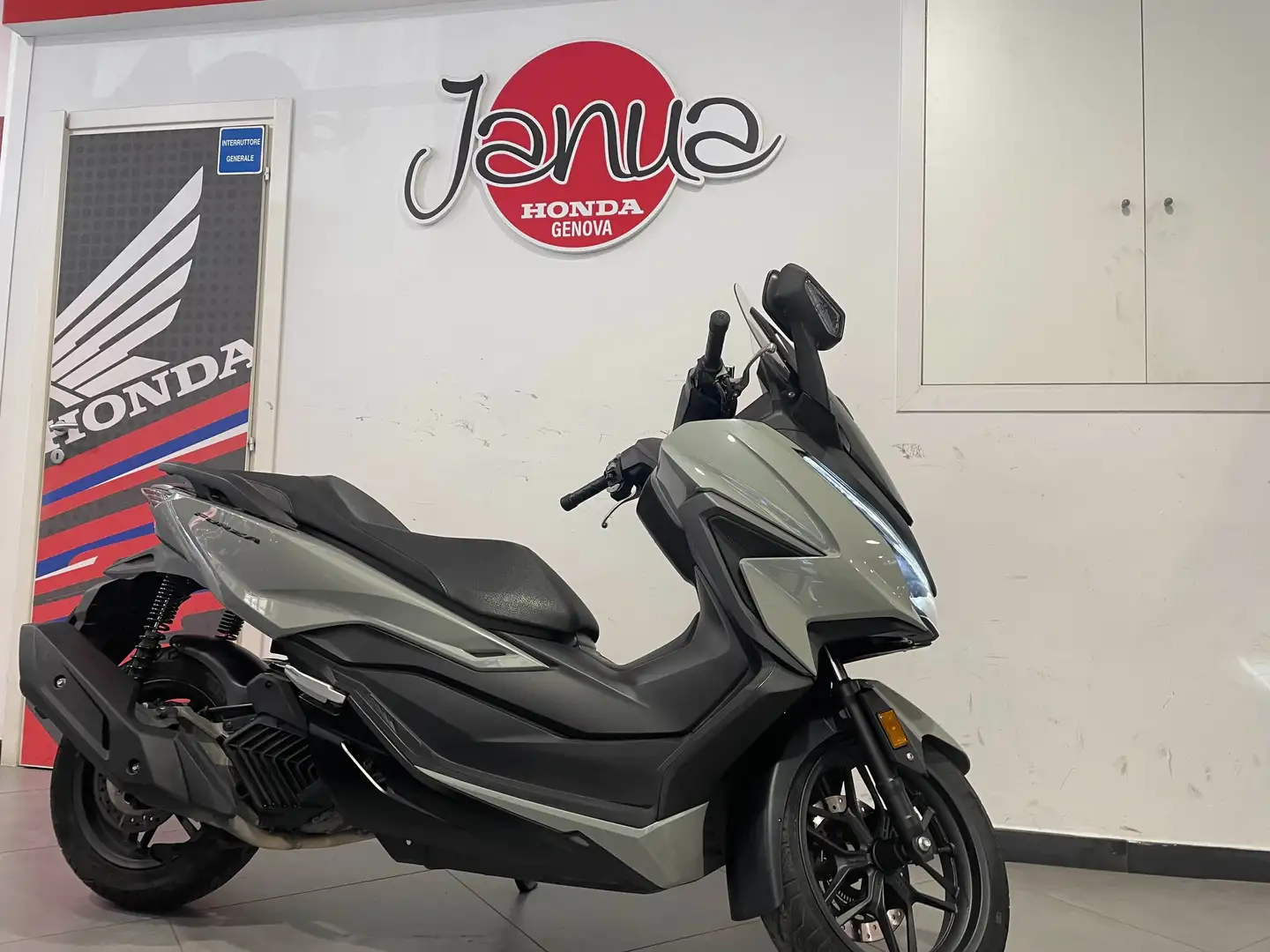 Honda Forza 125 abs Grigio - 1