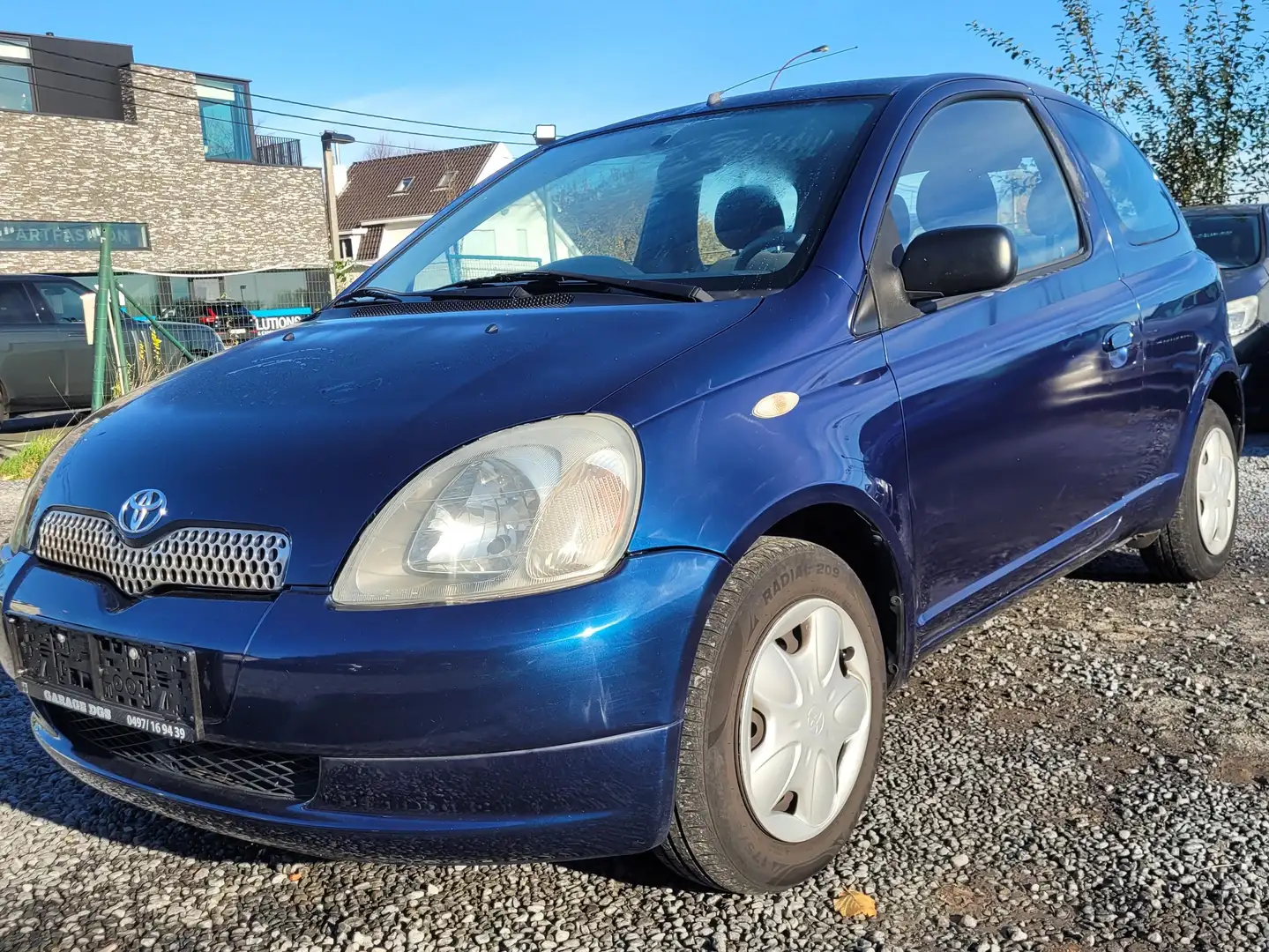Toyota Yaris 1.3i AUTOMAAT AL GEKEURD ROOS FORM OHBOEK 2002 Blau - 1