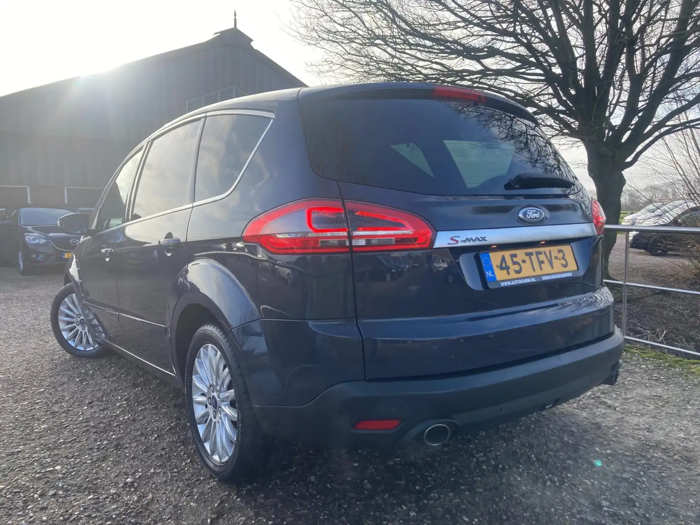 Ford S-Max 2.0 EcoBoost S Edition | Automaat + 7-persoons + C Grijs - 2