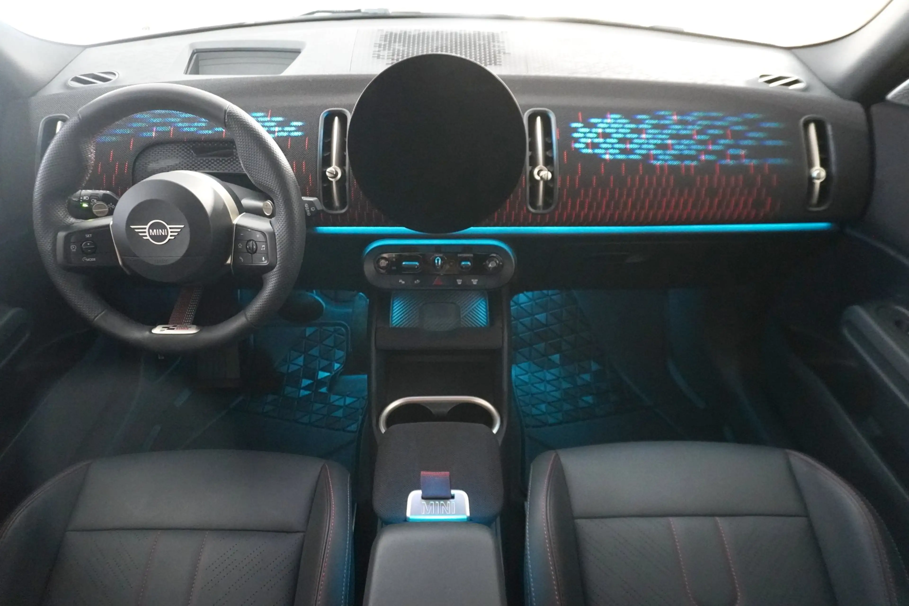 MINI Countryman S All4 — photo 10