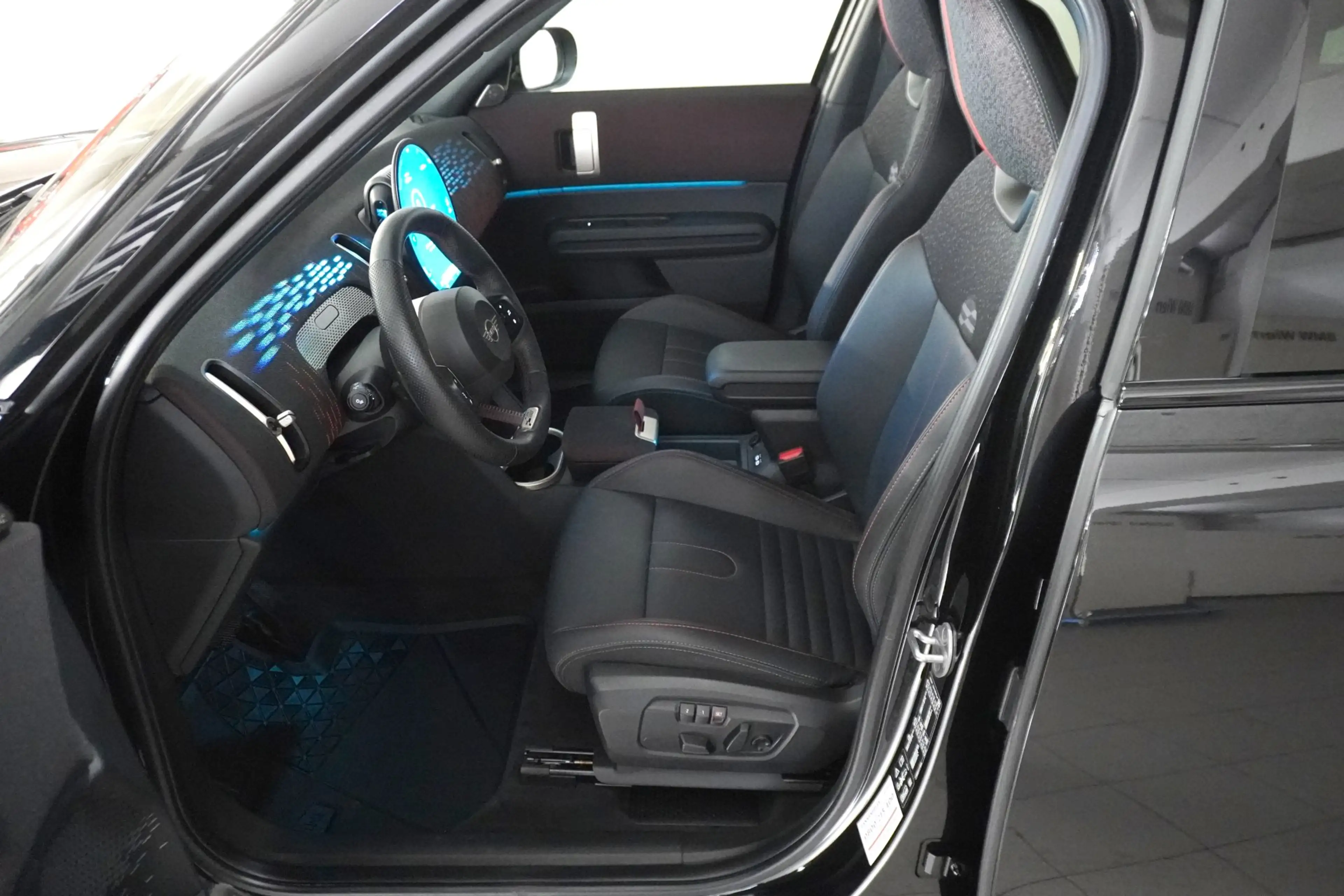 MINI Countryman S All4 — photo 4