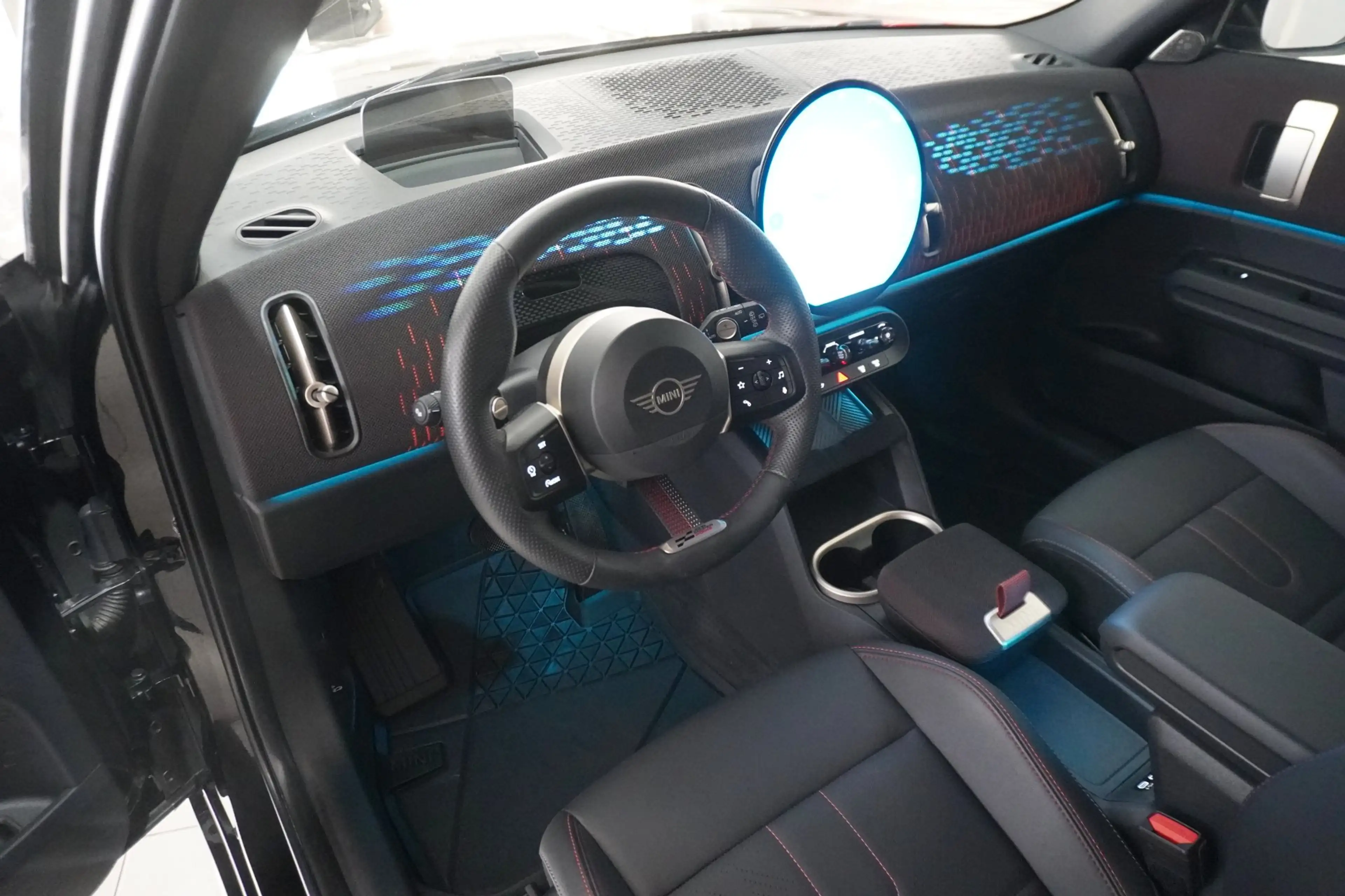 MINI Countryman S All4 — photo 5