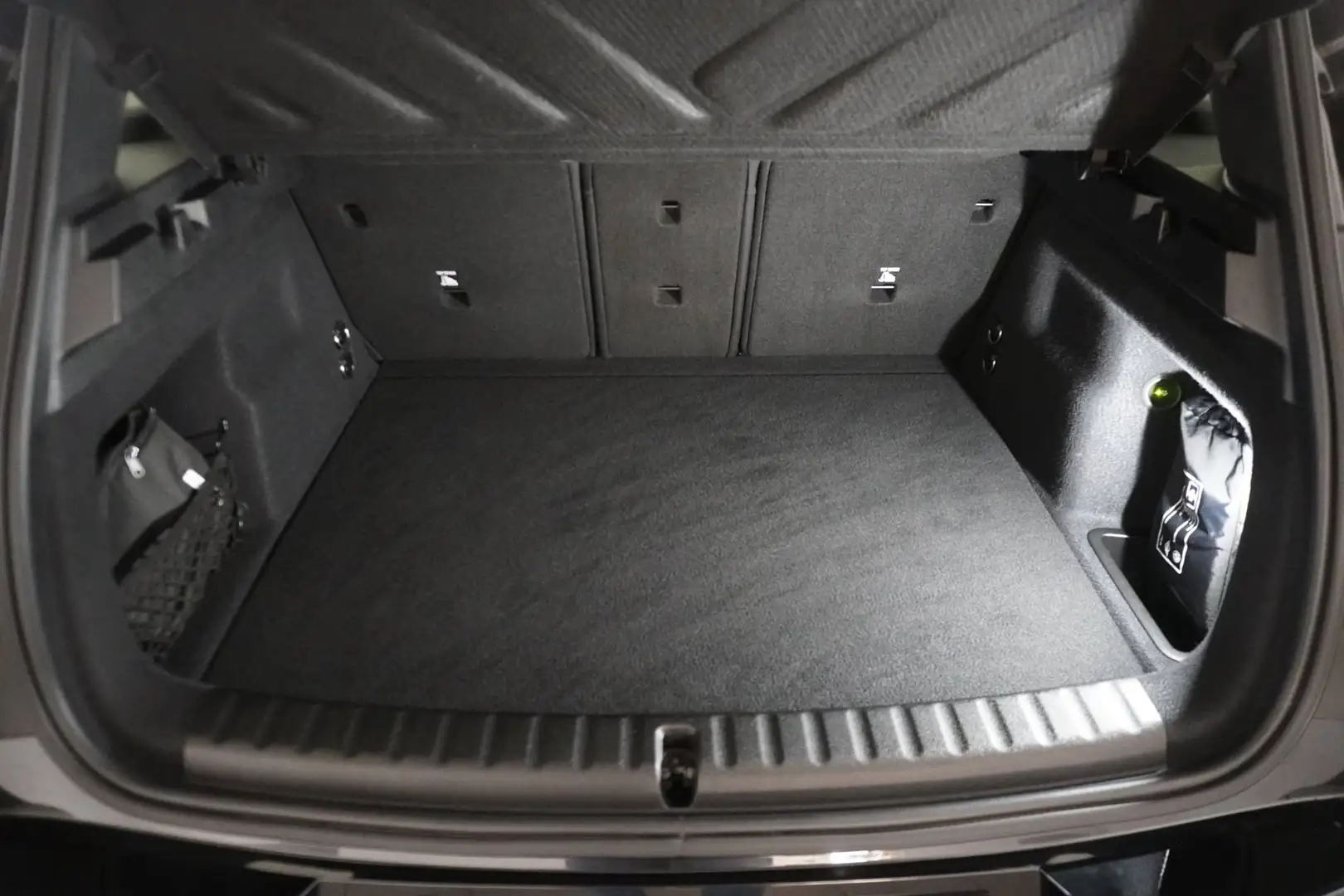 MINI Countryman S All4 Schwarz - 2