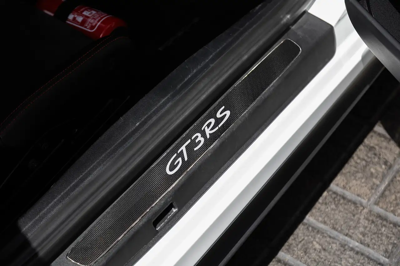 Porsche 911 снимка Porsche 911