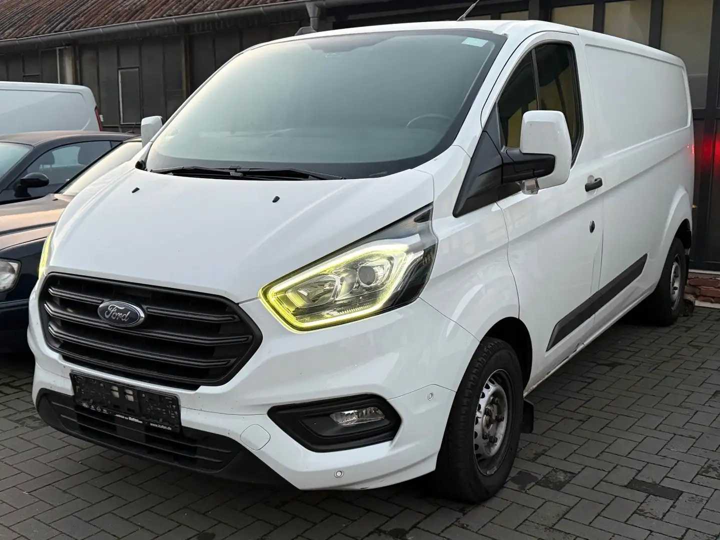 Ford Transit Custom Kasten300 L2 Zahnriehmen defekt Weiß - 1