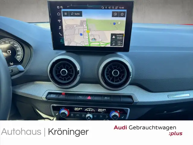 Audi Q2 view 15