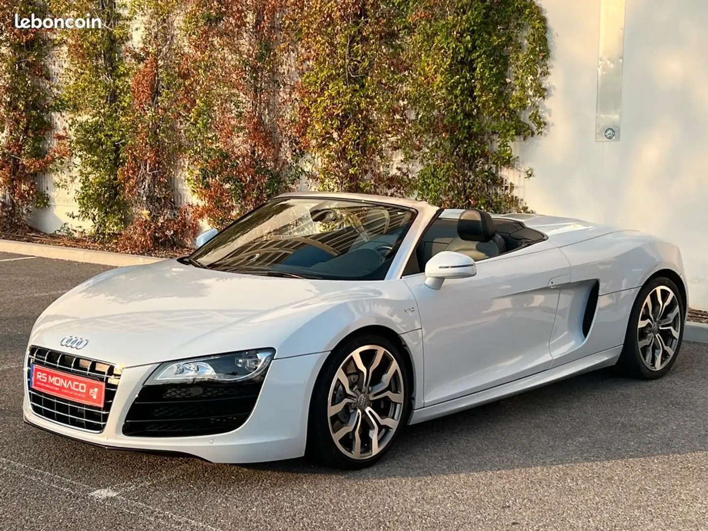 Audi R8 5.2 v10 fsi 525 r-tronic Weiß - 1