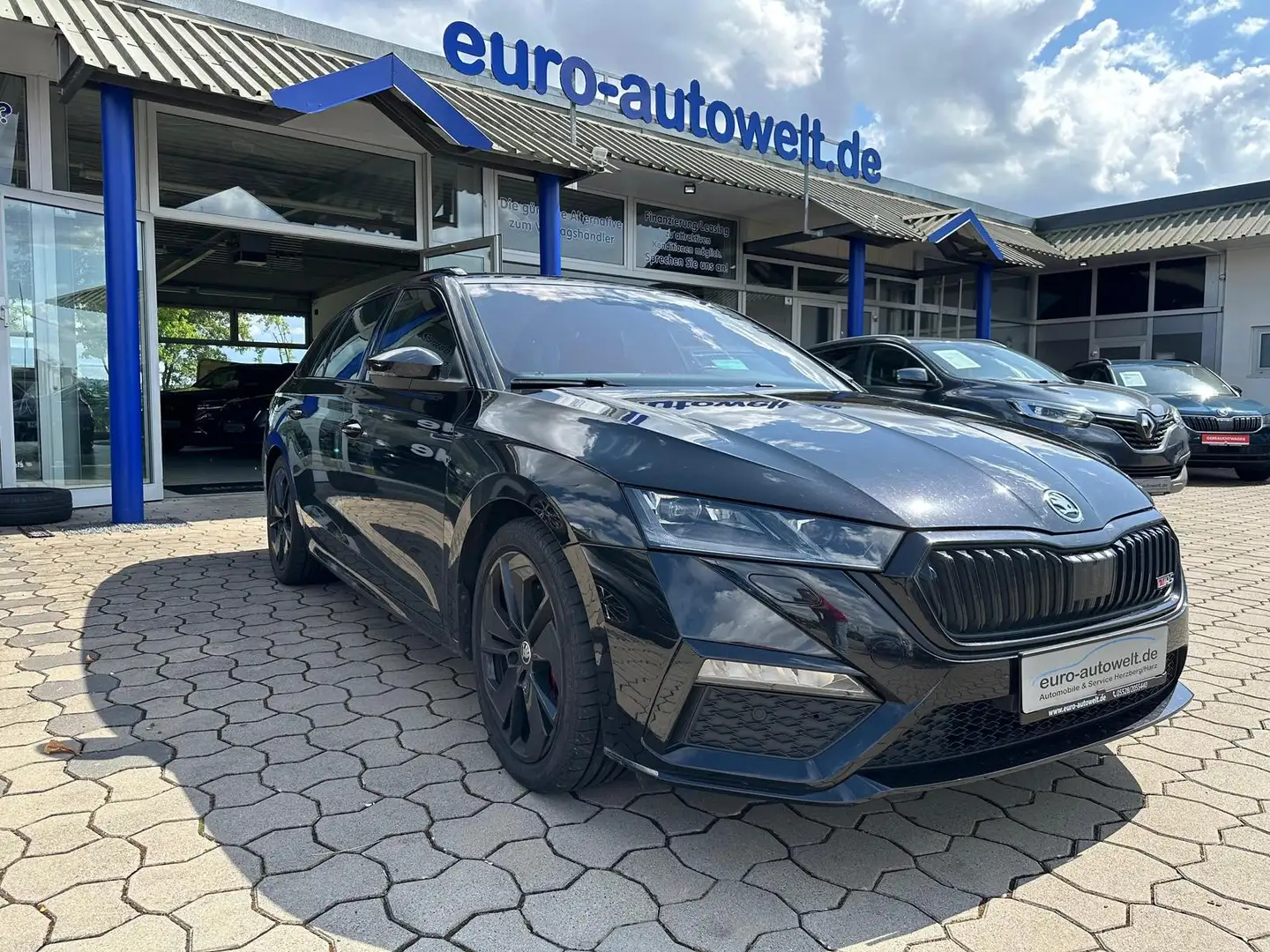 Skoda Octavia 2.0 RS DSG *AHK*el.HK*Navi*App*Sound Schwarz - 1