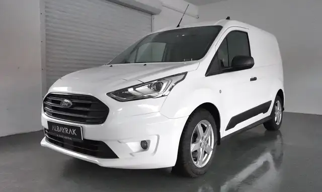 Ford Transit Connect Kasten Kamera Carplay
