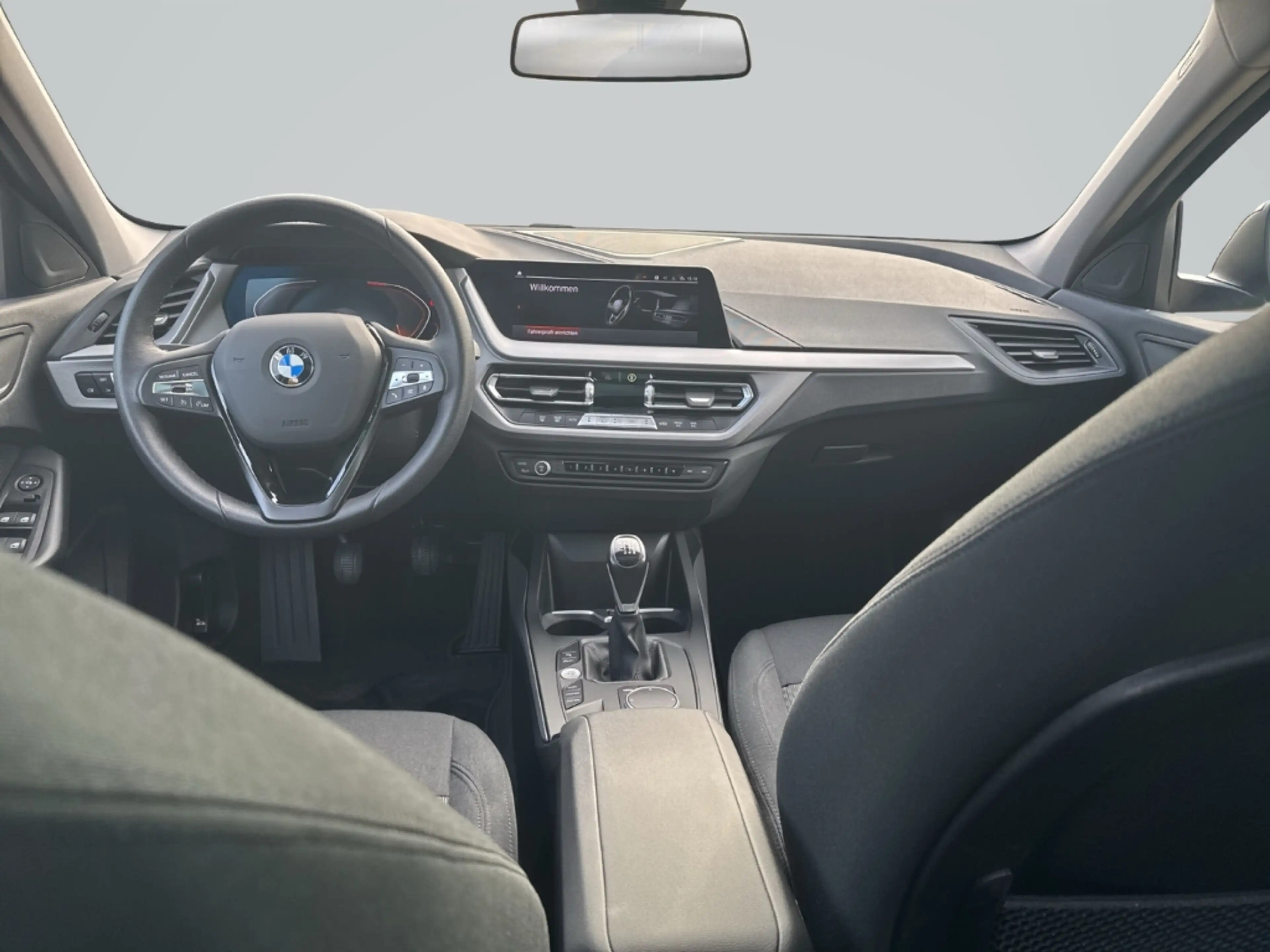 BMW 118 d+AHK+LED+PDC+DAB+HIFI+PANORAMA DACH+ — photo 15