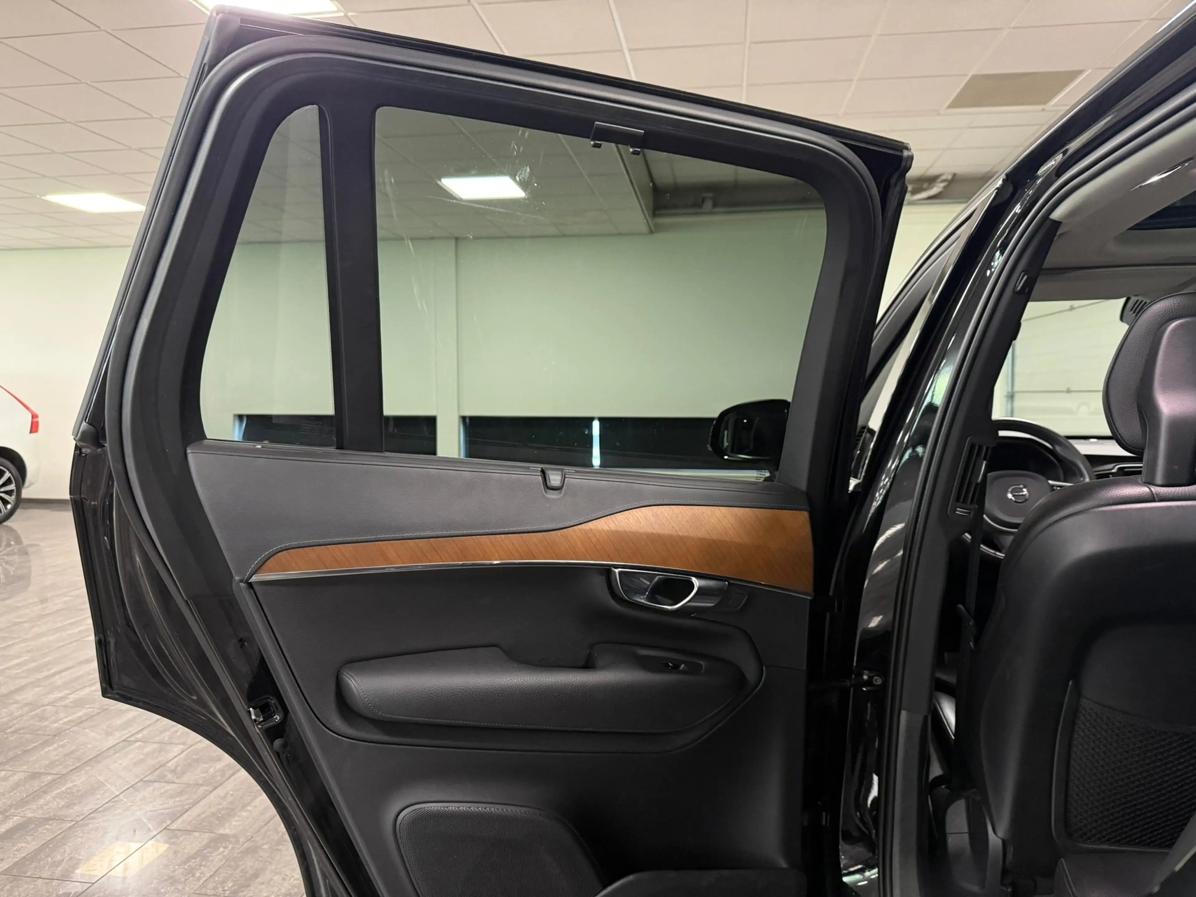 Volvo XC90 T8 AWD Recharge Inscription | Trekhaak | 360 Camer — photo 14