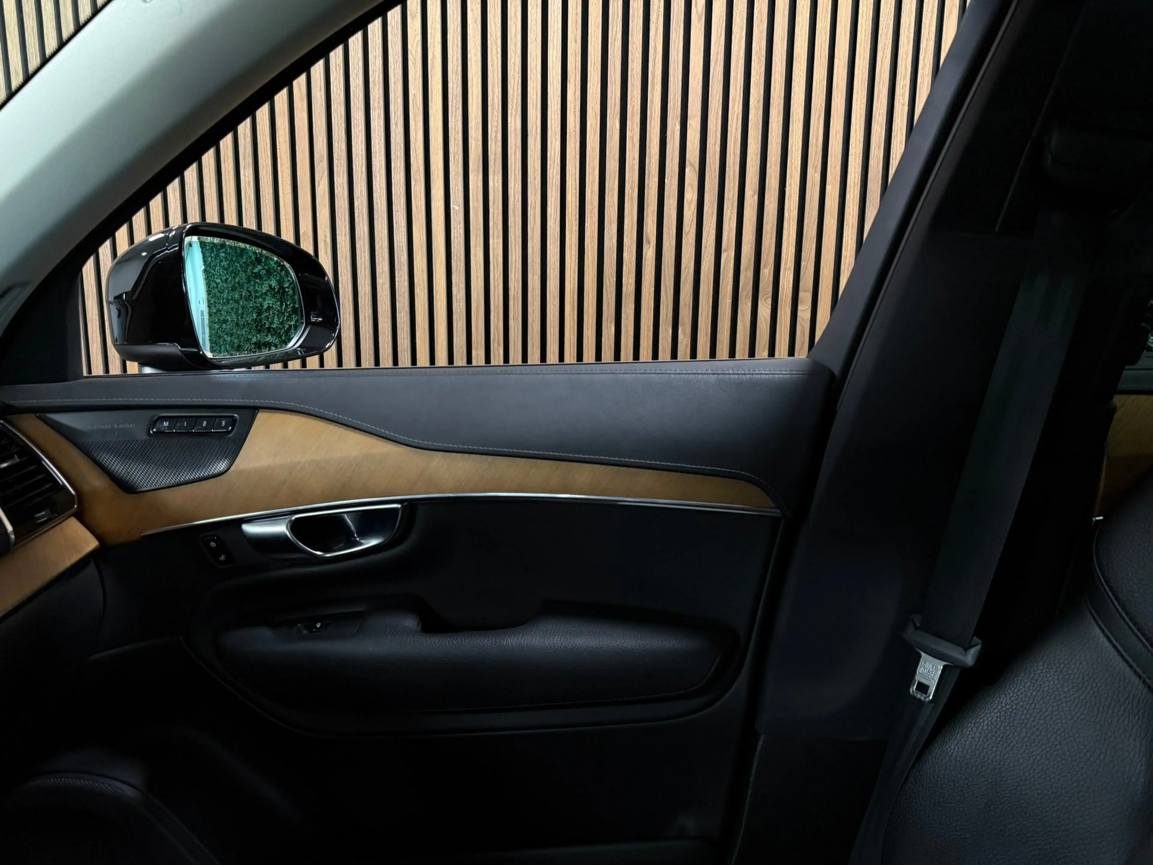 Volvo XC90 T8 AWD Recharge Inscription | Trekhaak | 360 Camer — photo 31
