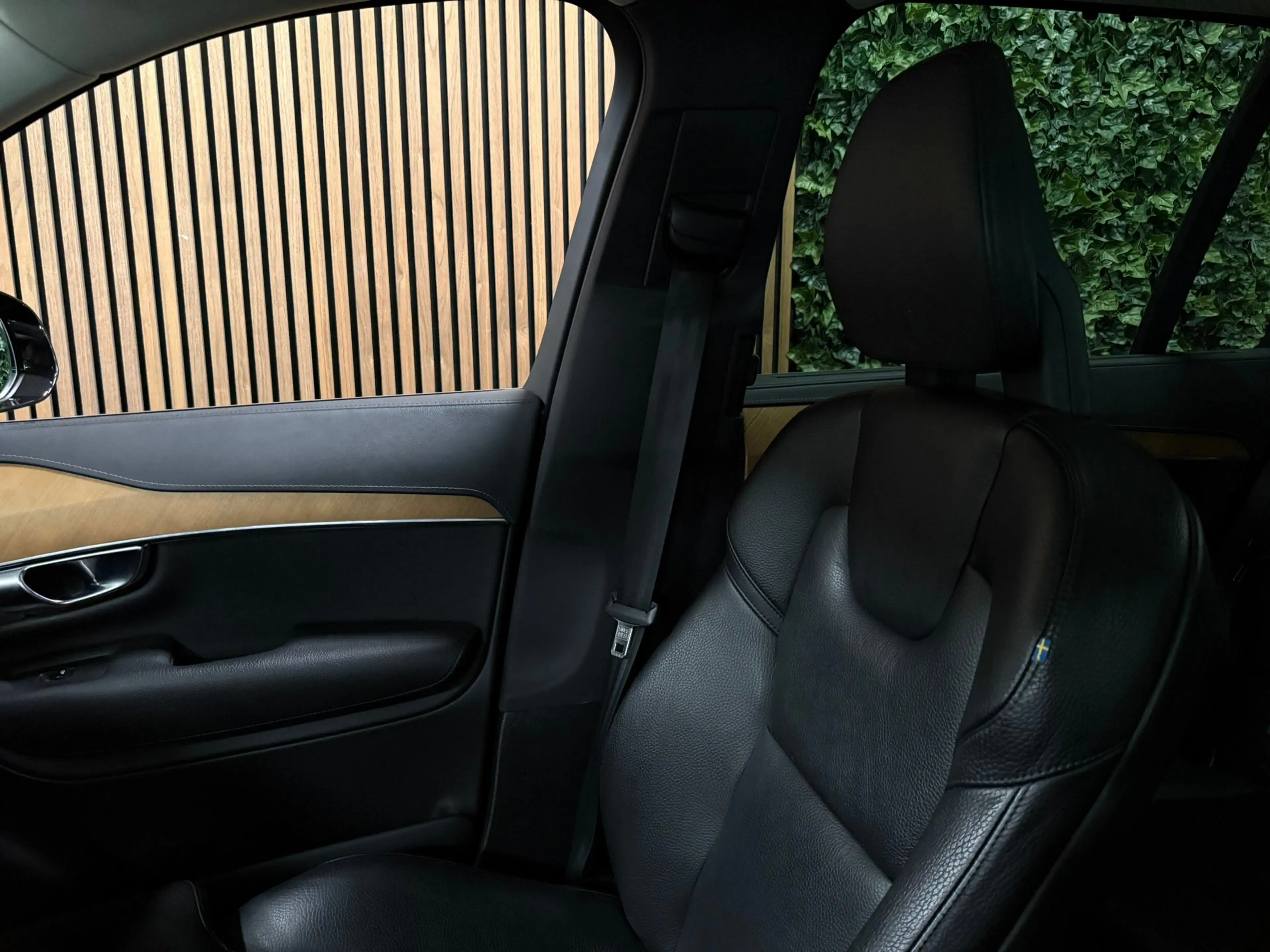 Volvo XC90 T8 AWD Recharge Inscription | Trekhaak | 360 Camer — photo 32