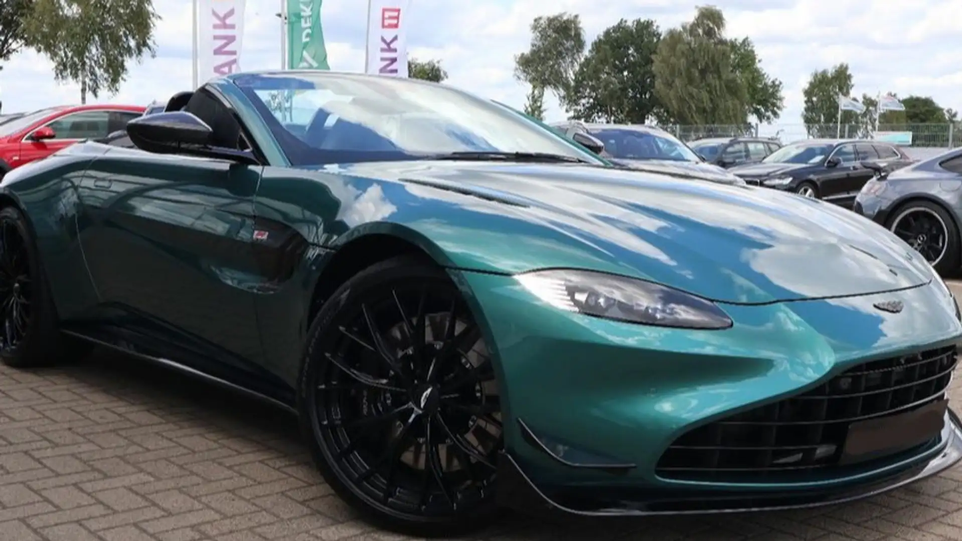 Aston Martin Vantage Descapotable Automático de 3 Puertas Зелений - 1