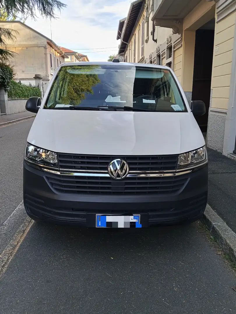 Volkswagen T6.1 Transporter - 1