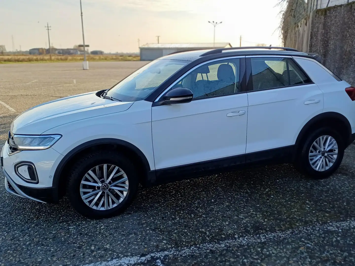 Volkswagen T-Roc T-Roc I 2022 2.0 tdi Life 115cv Bianco - 1
