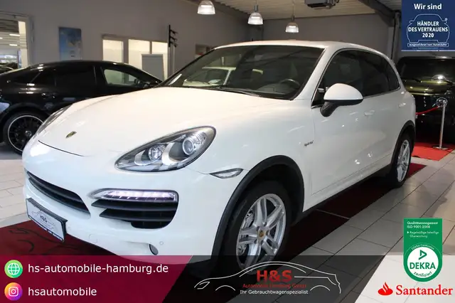 Porsche Cayenne S Hybrid Panorama LEDER*Scheckheft