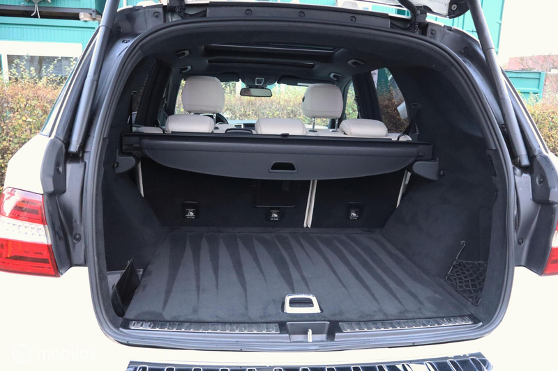 Mercedes-Benz ML 500 M-klasse — photo 11