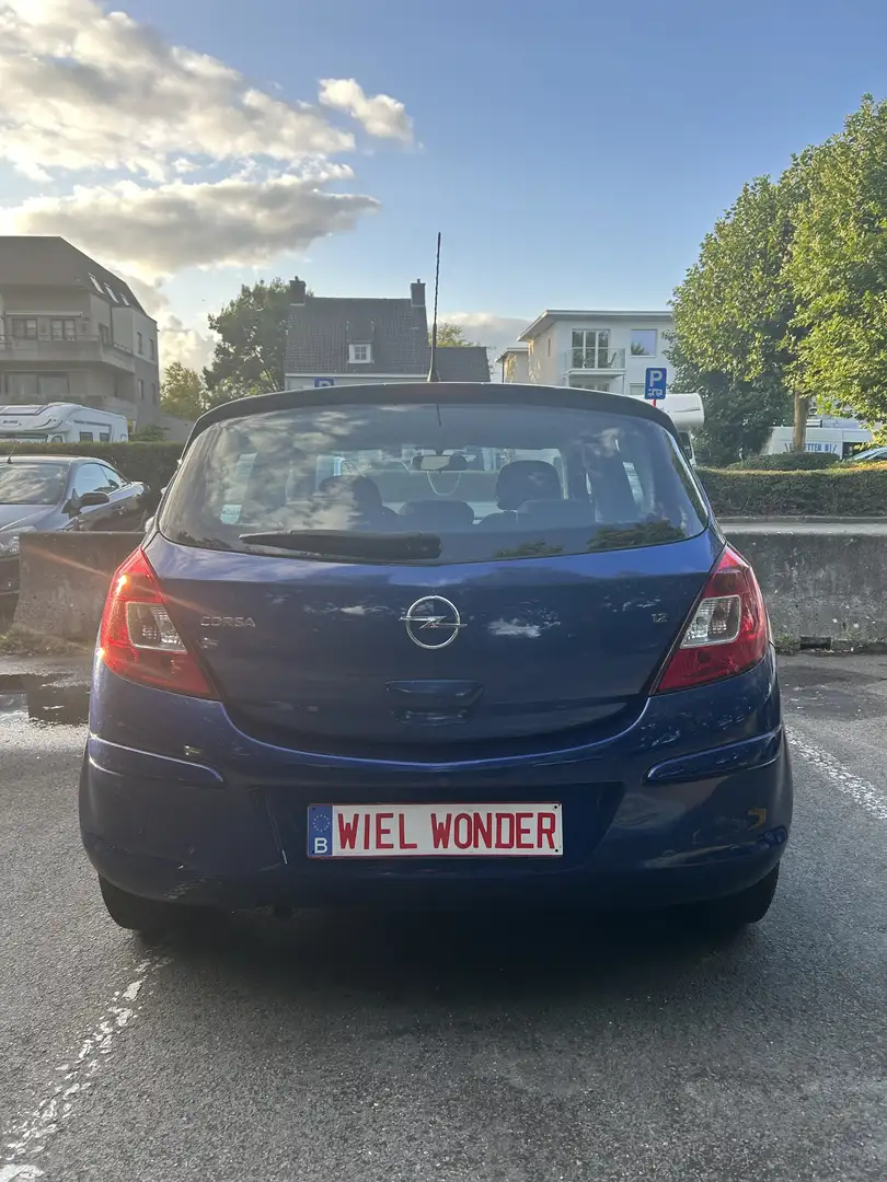 Opel Corsa 1.2 16V Edition Bleu - 2