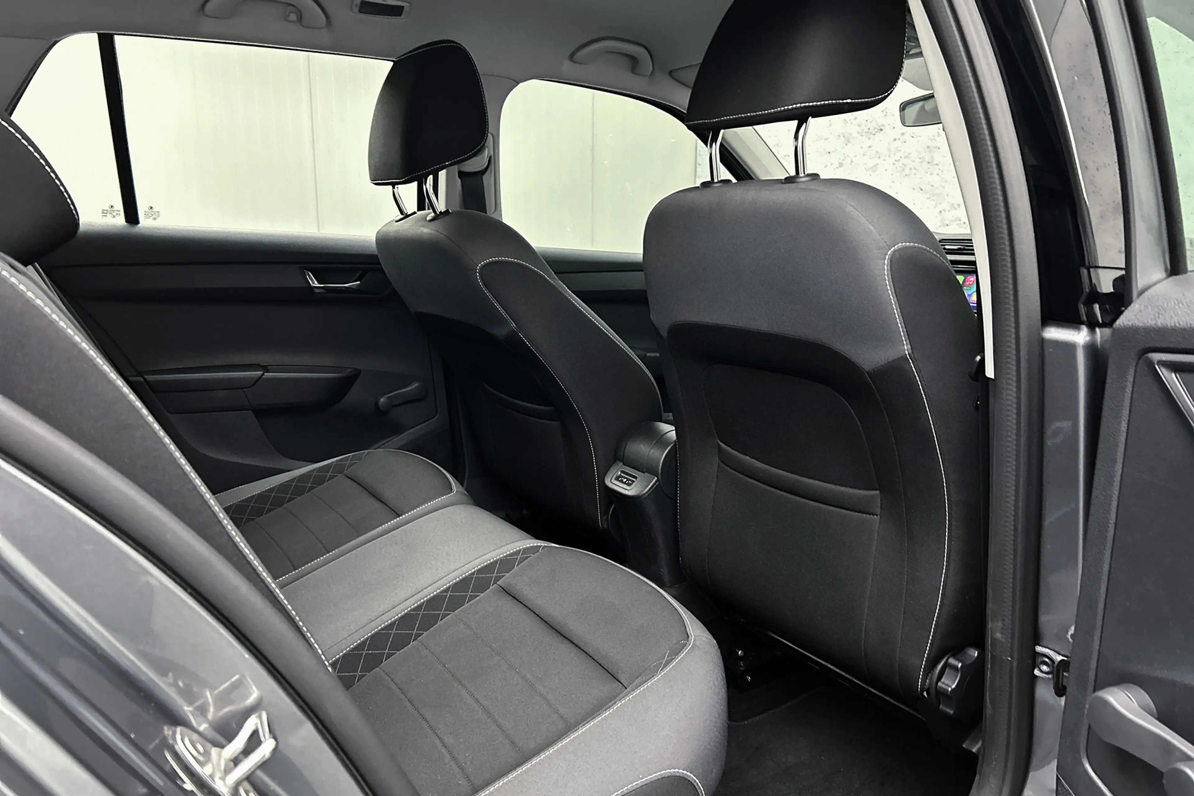 Skoda Fabia Combi 1.0 TSI Ambition | Navigatie | Apple Carplay — photo 17