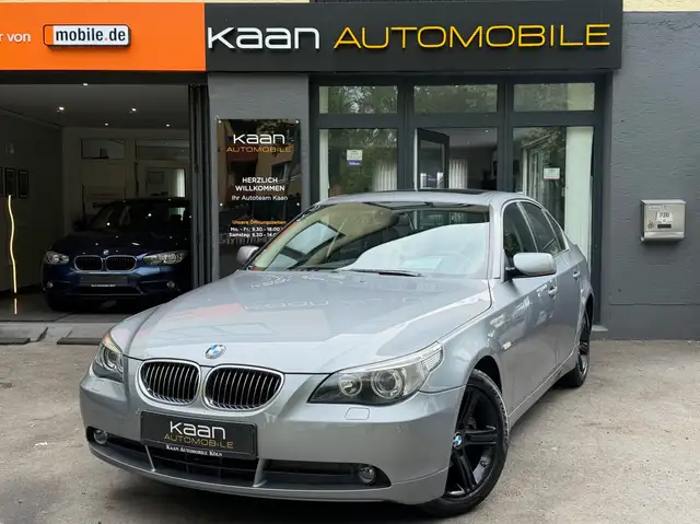 BMW 523 523i/LEDER/XENON/S-DACH/NAVI/KLIMA/SHZ/PDC