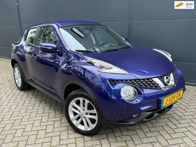 2015 Nissan Juke in Blue for sale