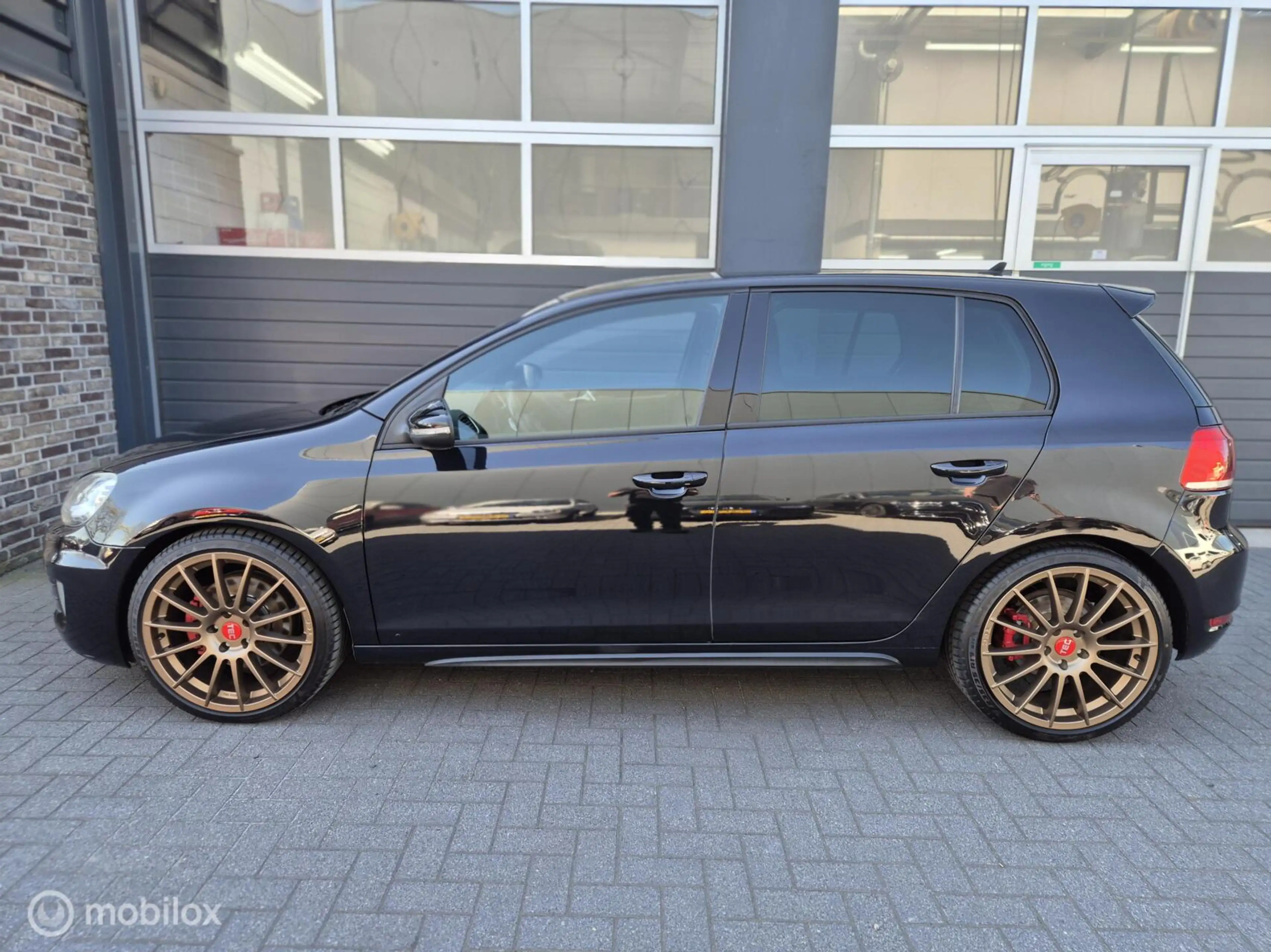 Volkswagen Golf GTI 2.0 DSG | CARLPAY | SPORTUITLAAT | 19'' | NAVI | X — photo 2