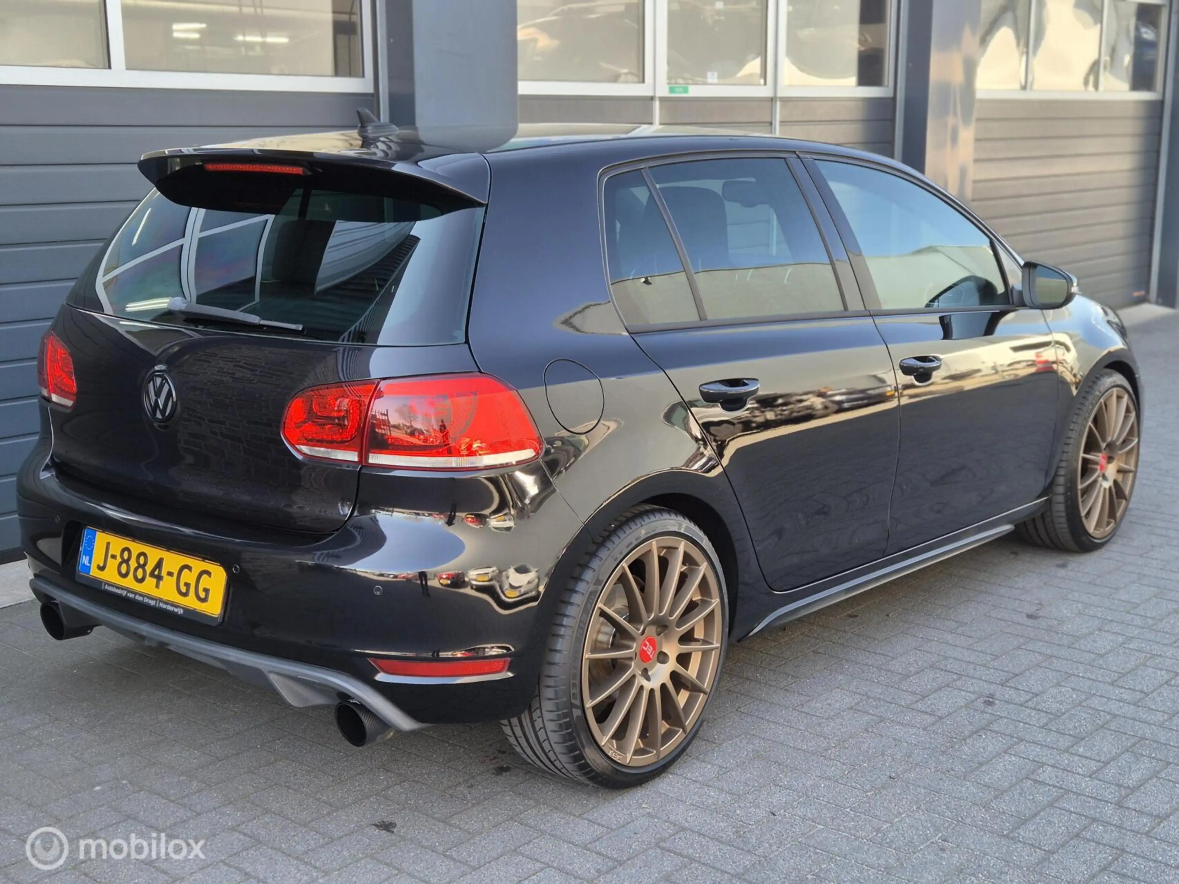 Volkswagen Golf GTI 2.0 DSG | CARLPAY | SPORTUITLAAT | 19'' | NAVI | X — photo 6