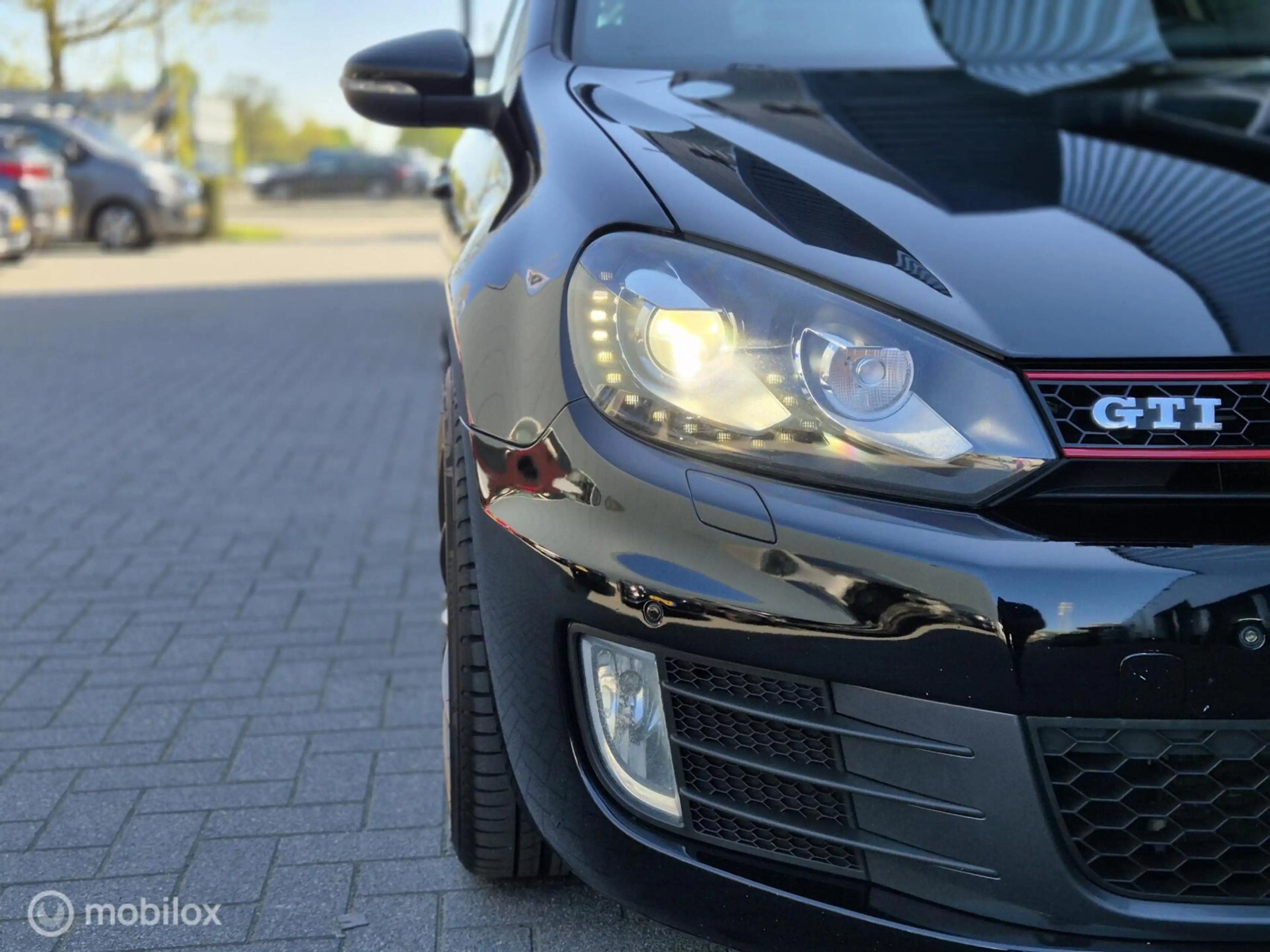 Volkswagen Golf GTI 2.0 DSG | CARLPAY | SPORTUITLAAT | 19'' | NAVI | X — photo 9