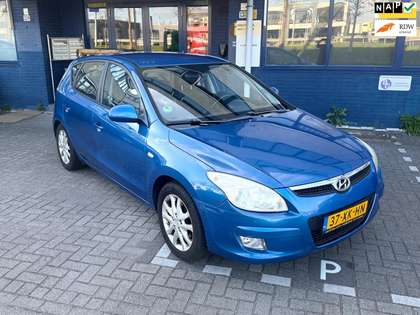 Hyundai i30 1.6i Dynamic Luxe
