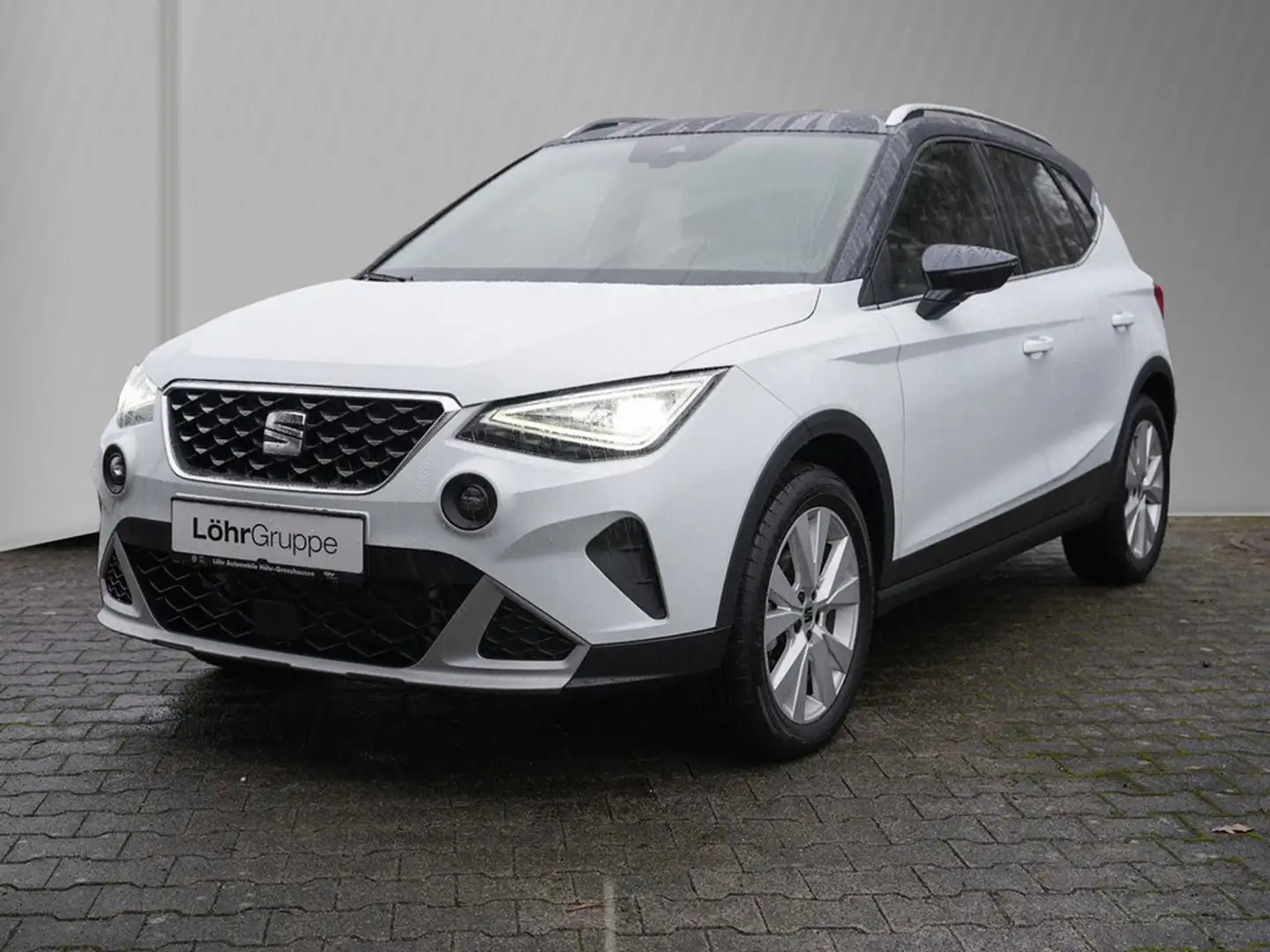 SEAT Arona 1,0 TSI DSG Xperience,LEDALU 17,Climatronic Tem... Weiß - 2