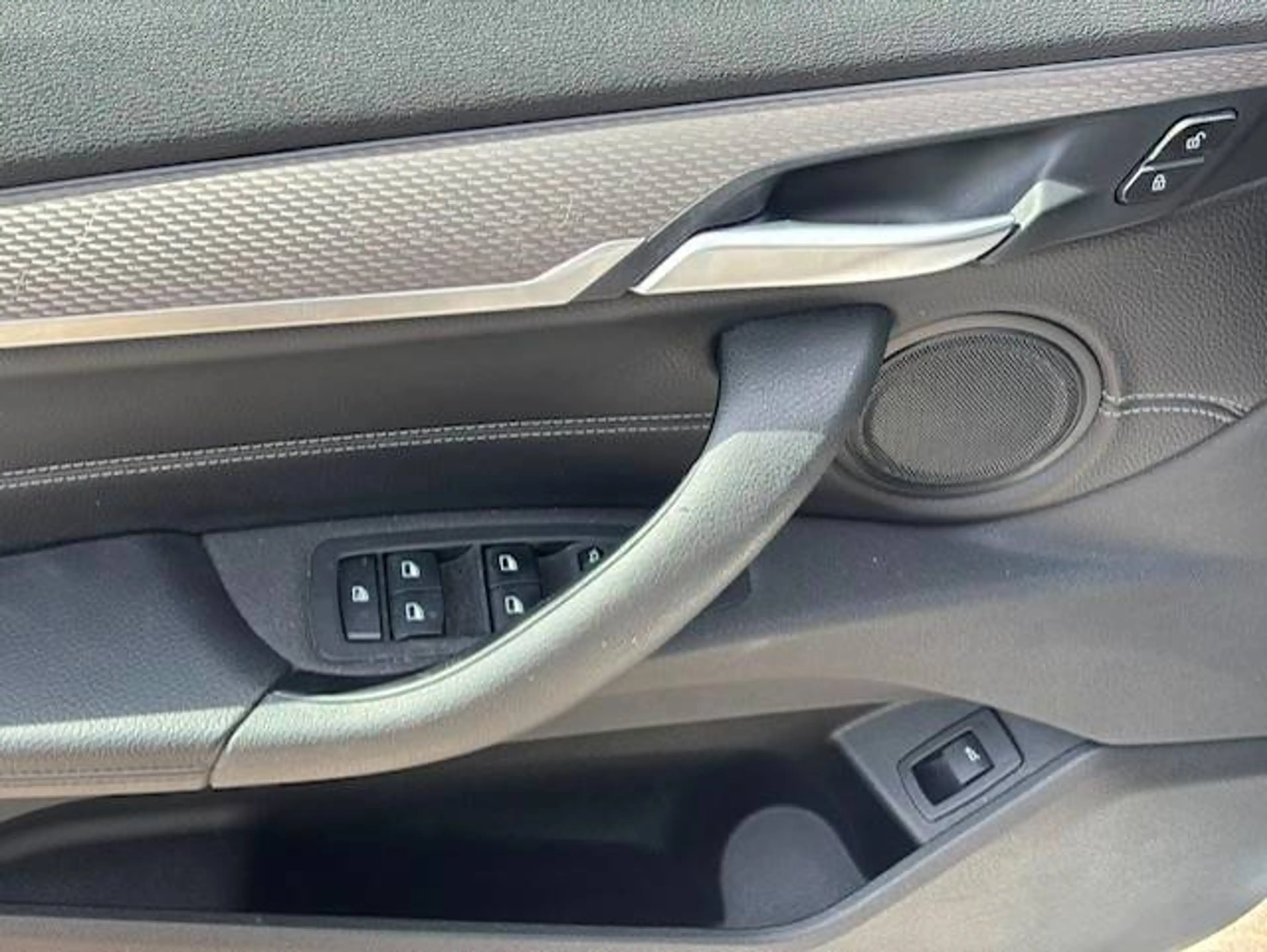BMW X2 M-Pakket/navigatie/camera — photo 7