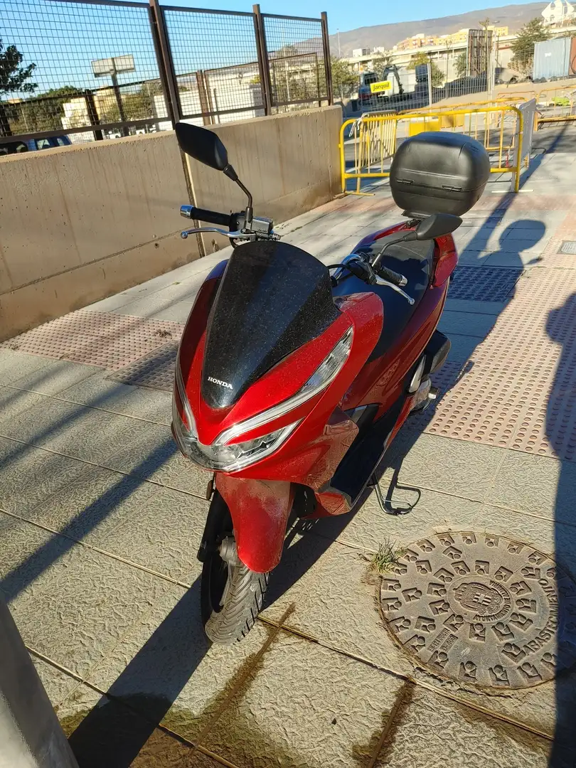 Honda PCX 125 Rojo - 2