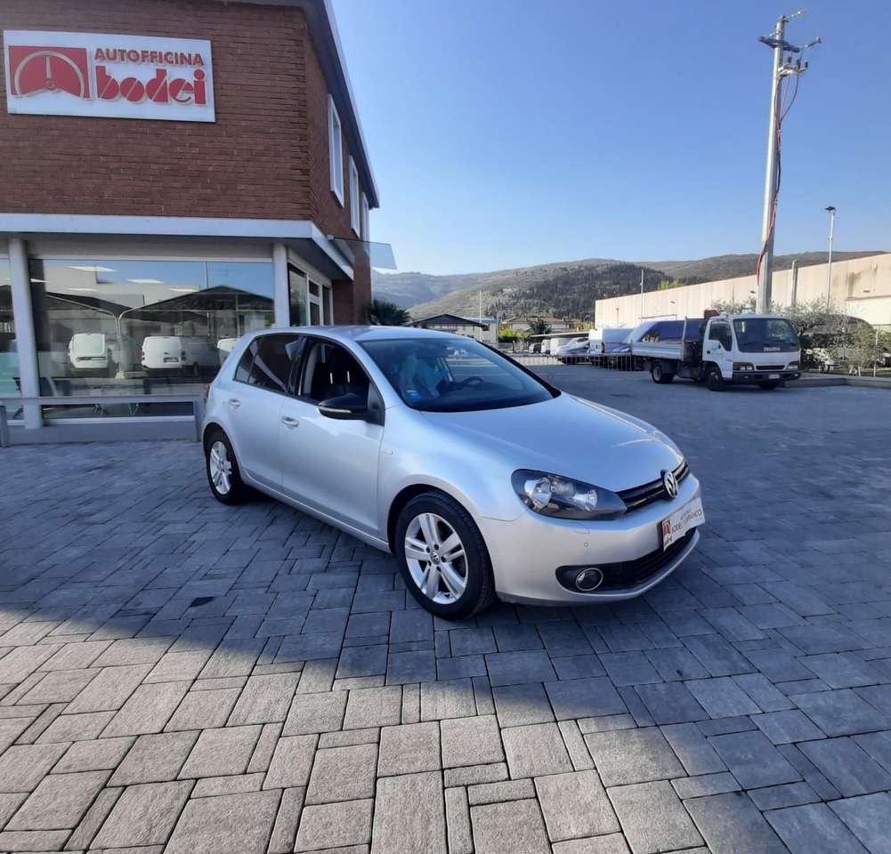 Volkswagen Golf Golf 5p 1.6 tdi Highline