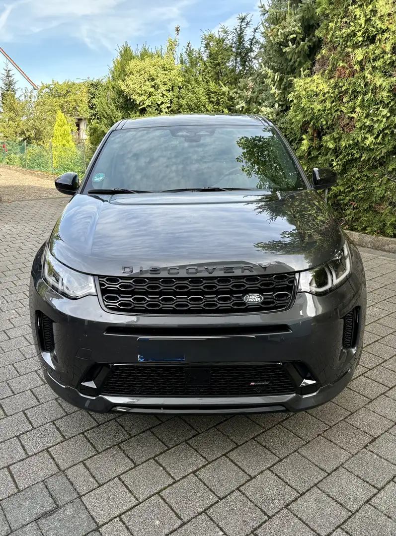 Land Rover Discovery Sport P300e R-Dynamic SE - 2