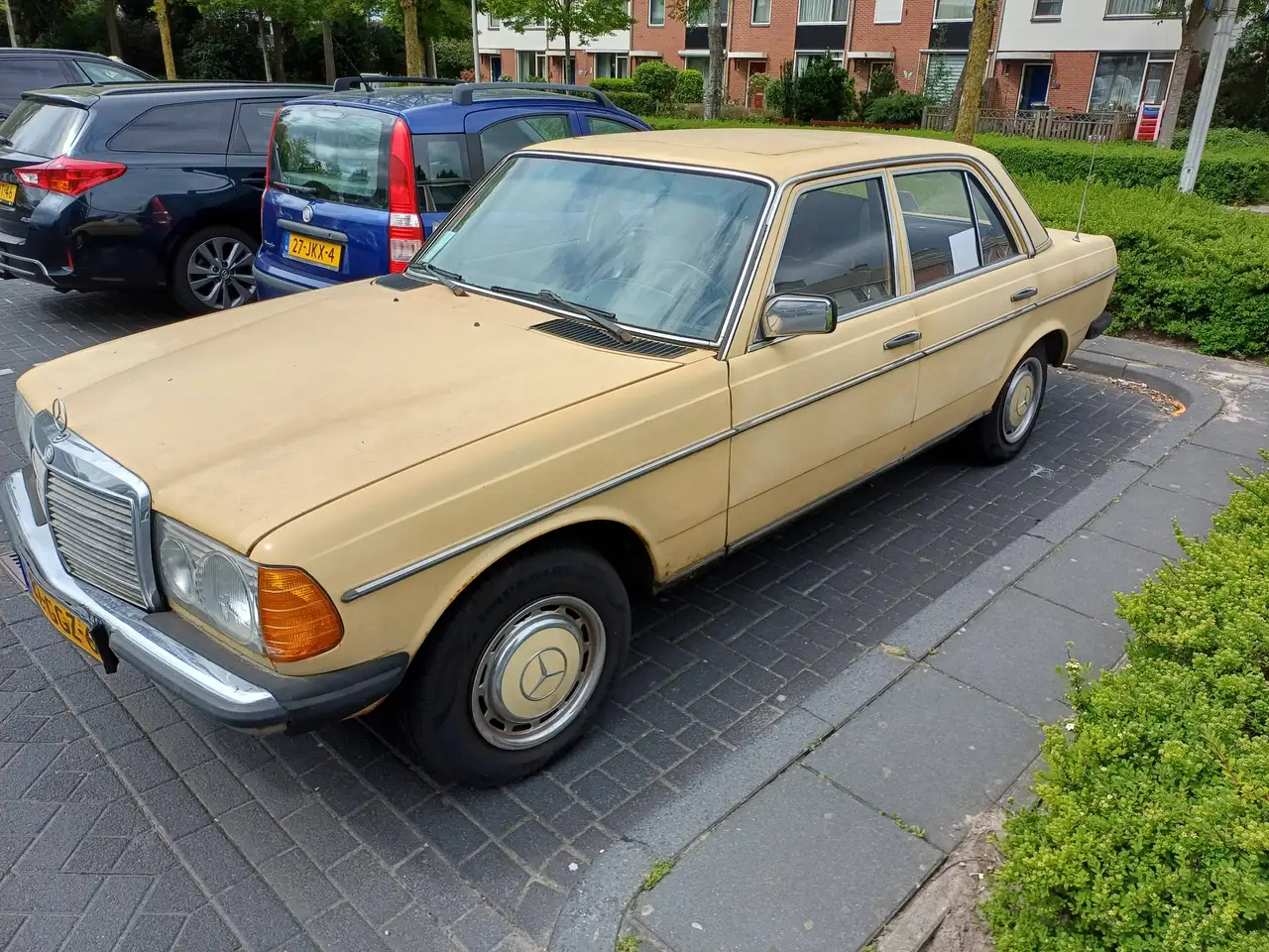 Mercedes-Benz 200, foto 6