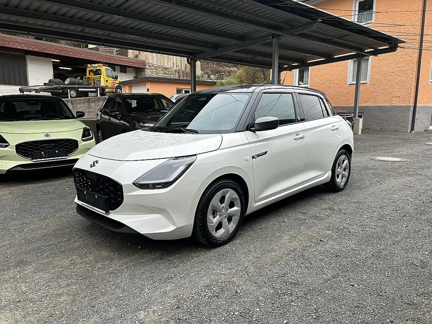 Suzuki Swift 1,2 Hybrid Allgrip Shine Weiß - 1