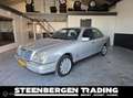 Mercedes-Benz E 320 Elegance 1998 ZEER NETJES/ORIGINEEL NL Gris - thumbnail 1