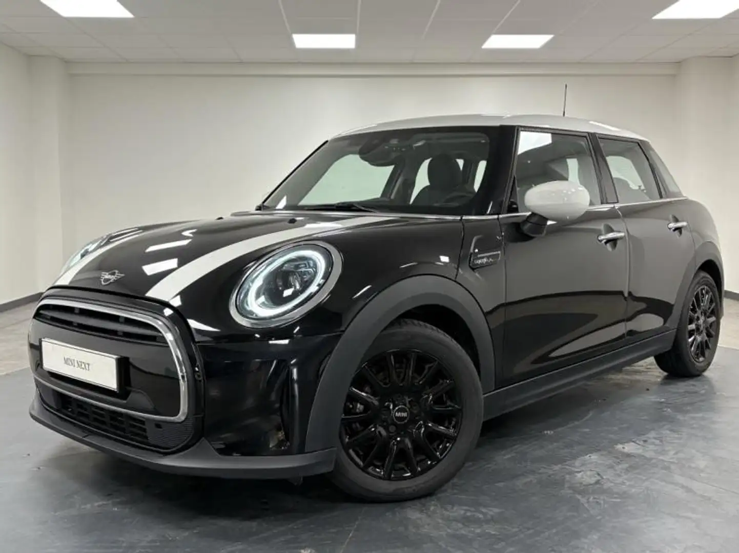 MINI Cooper E Cooper 136ch Edition Camden Negru - 1