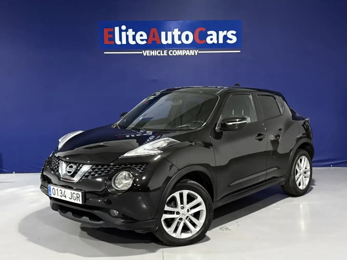 Nissan Juke 1.5dCi N-Connecta 4x2 Negro - 1