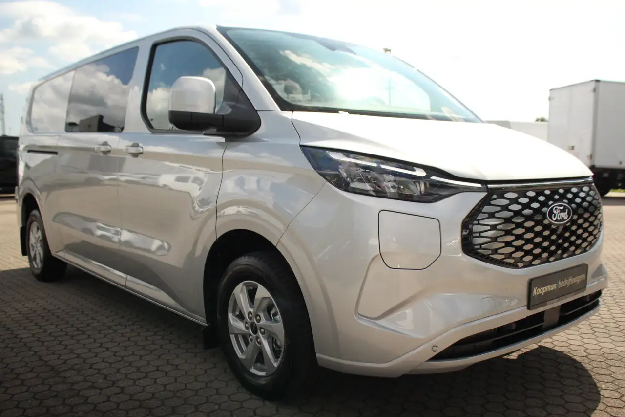 Ford Transit Custom 2026