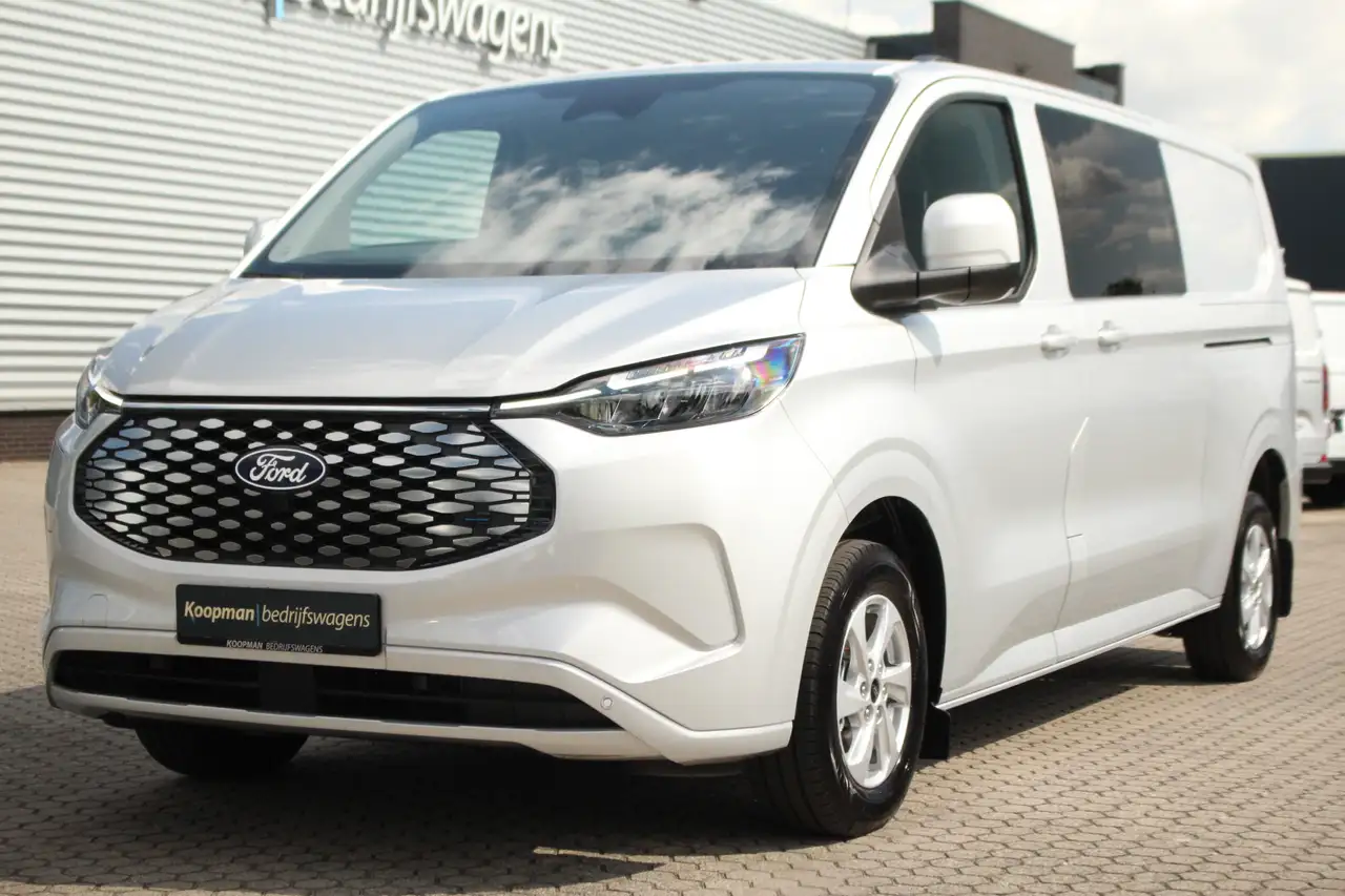 Ford Transit Custom 2026