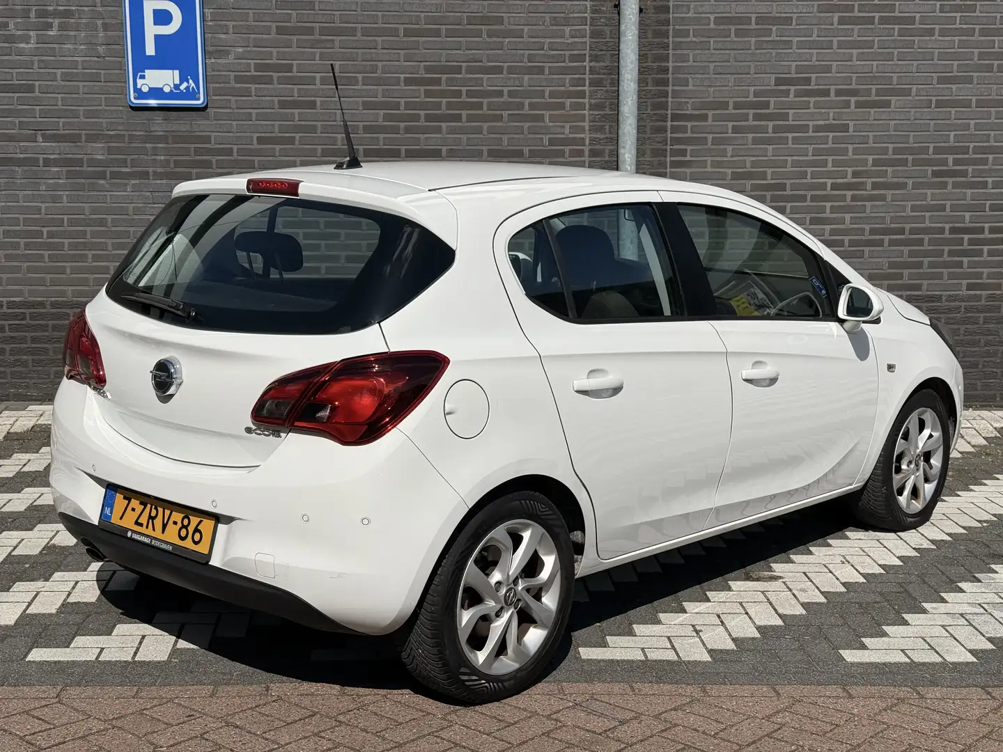 Opel Corsa-e 1.0 Turbo Edition IntelliLink CAMERA PDC 2x Biały - 1