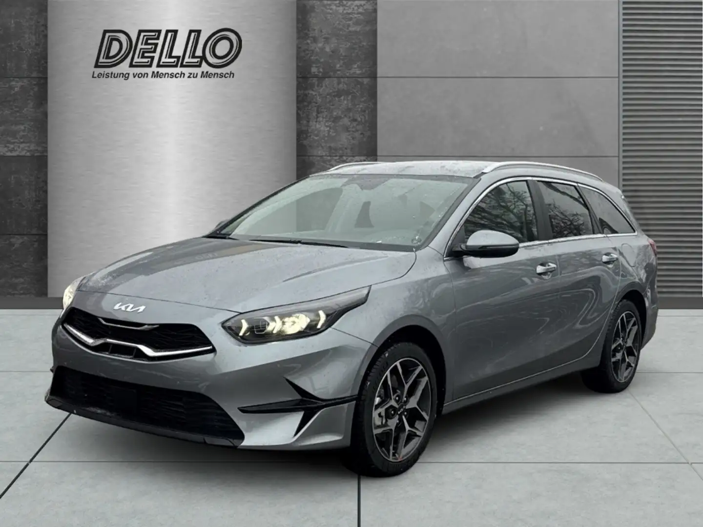 Kia Ceed SW / cee'd SW Ultimate Edition 1.5T Mild-Hybrid DCT Style-Paket Silber - 1