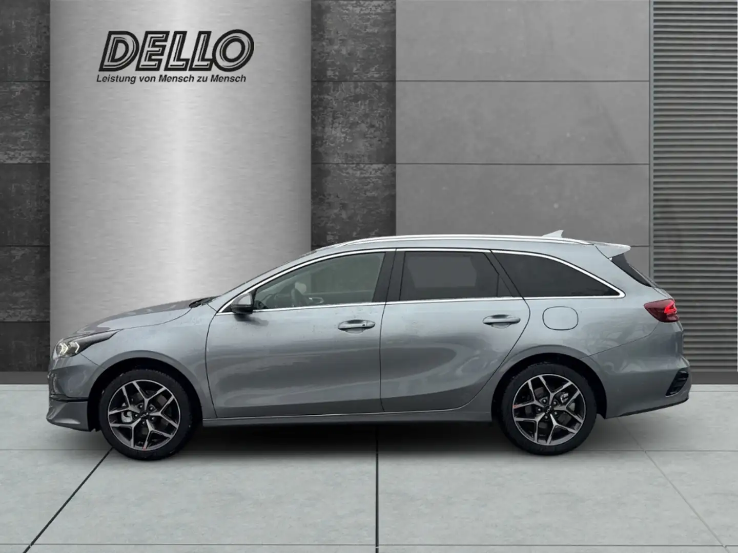 Kia Ceed SW / cee'd SW Ultimate Edition 1.5T Mild-Hybrid DCT Style-Paket Silber - 2