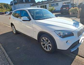 xDrive 23 d NAVI BI-XENON PDC SHZ