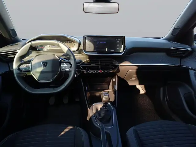 Peugeot 2008 view 10