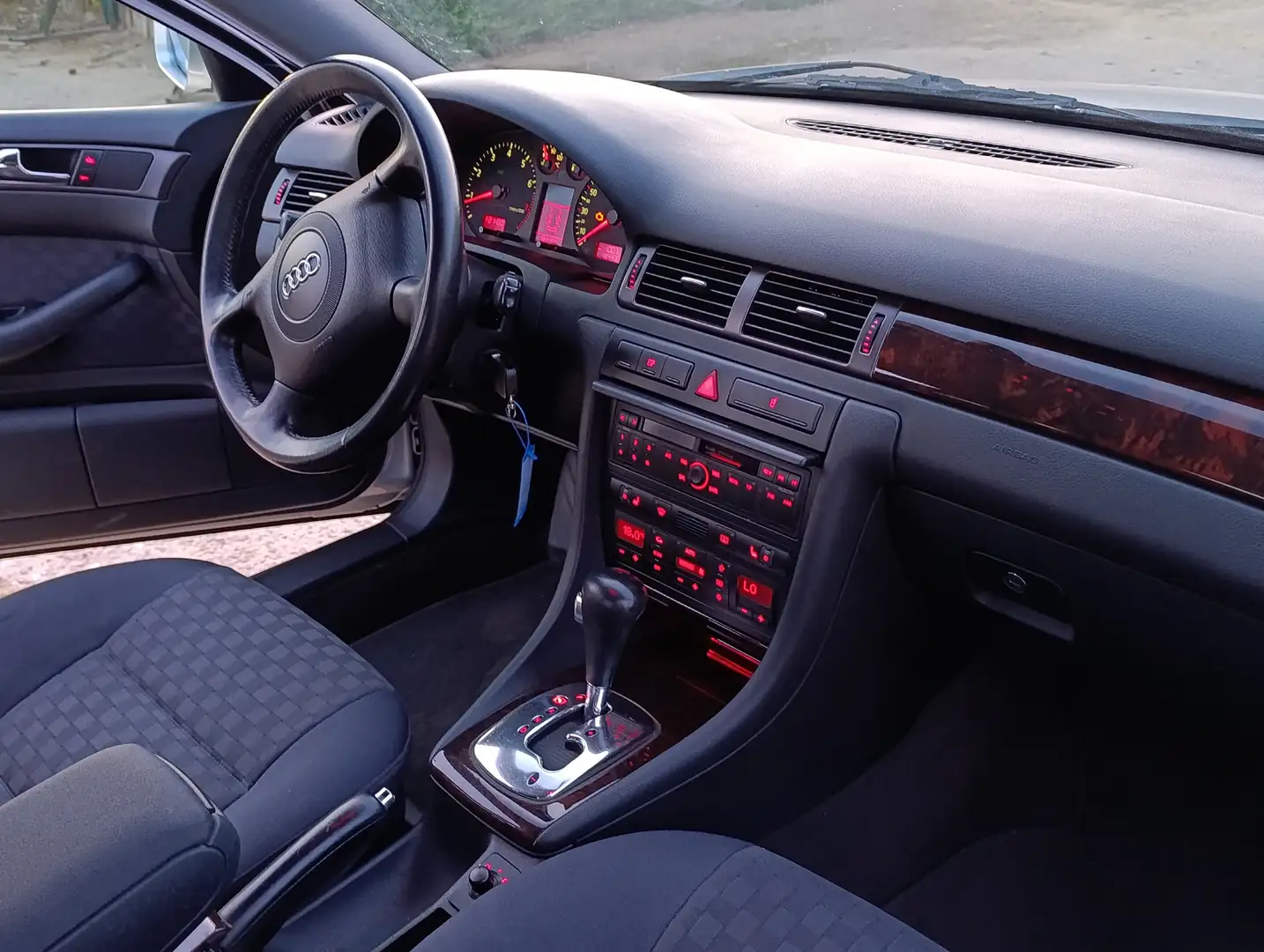 Audi A6 A6/Benzine/ Automaat/Full options ✅ Argent - 1