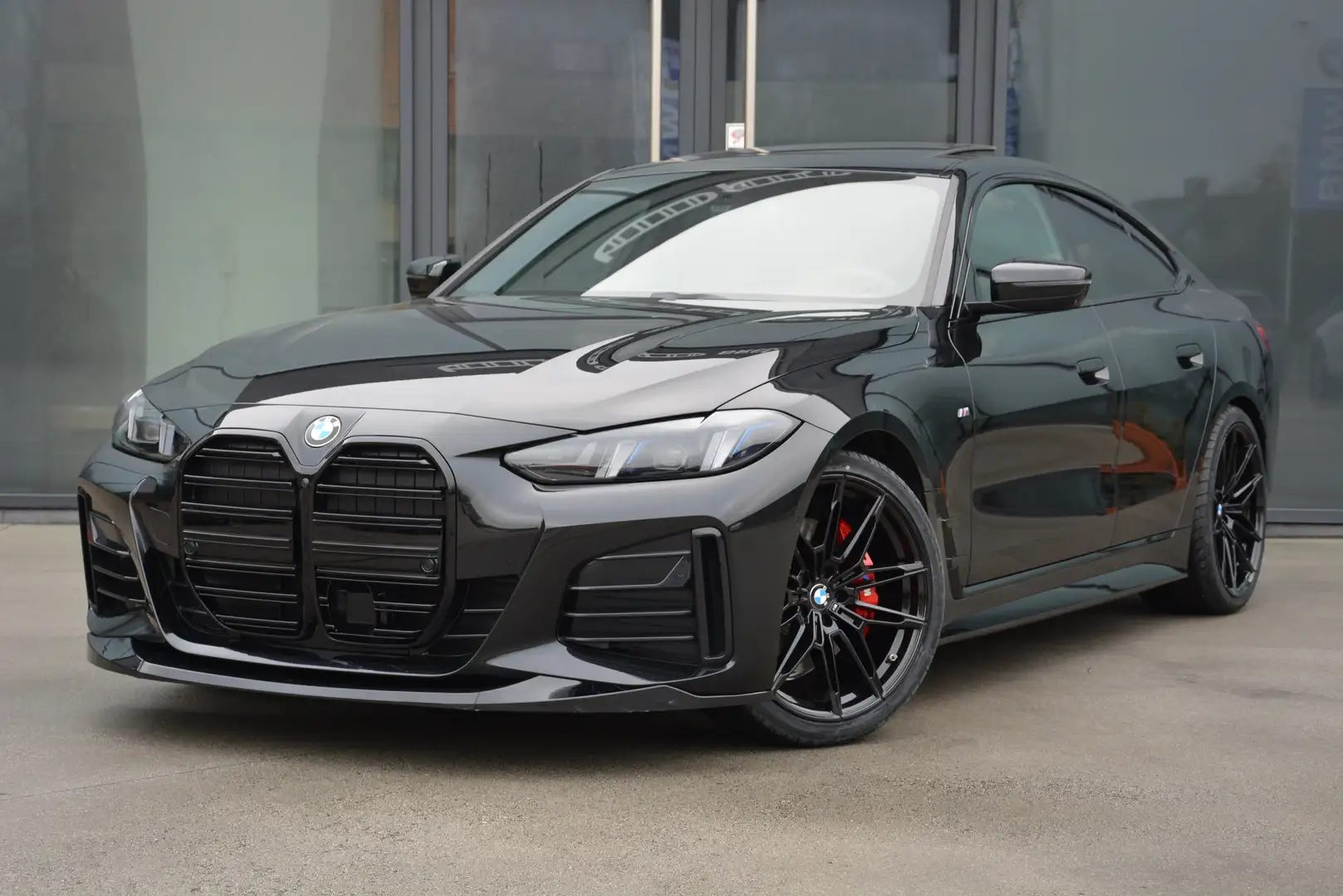 BMW 420 i LCI Gran Coupe M-Performance/Pano/ACC/HUD/360cam Noir - 2